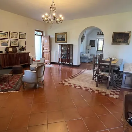 Villa Francesa